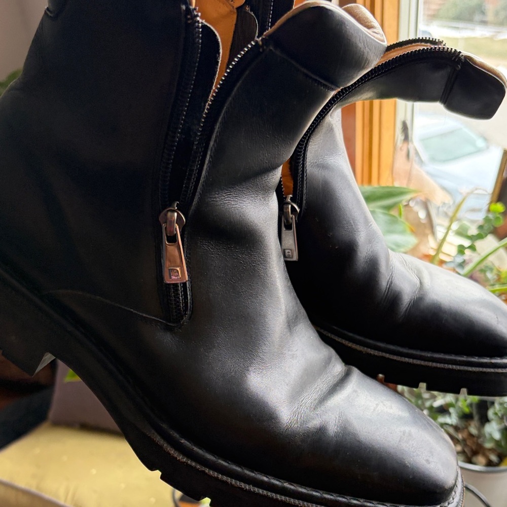 Bally Black Leather Zipper Boots